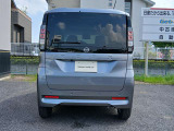 プライバシ-ガラスで車内への日差しを和らげ急な室温変化を防ぎます♪