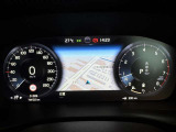 運転にかかわる主要な情報は、12.3インチのデジタル液晶ドライバーディスプレイにわかりやすく表示されます。お好みの表示パターンと背景色へと変更できますので、状況に合わせてお選びください。