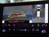 バックガイドモニターを装備しています、車庫入れもラクラクです。パノラミックビューモニターを搭載しています、上からの画像も表示されます。