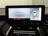 バックモニターを装備しています。車庫入れ時等に車両後方が確認出来るのでとても便利です。