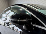 メルセデスの認定中古車「サーティファイドカー」には、最大100項目にも及ぶ点検・整備項目が設定されています>