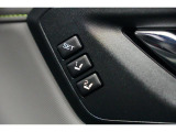 運転席のシートポジションメモリー機能は、登録済みの運転者と交代しても、シートポジションの変更の手間がかかりません。