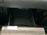 収納スペースもたくさん有ります☆車検証や小物類などすっきり収納♪