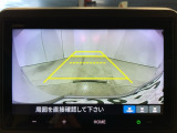 リアカメラ付で、後方を画面で確認。車庫入れも安心です。もちろん、バックギアと連動しています。