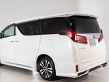 ★展示前点検実施★特殊な機材も用いて、全車点検を実施しております!