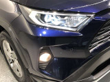 夜道視界良好! 見やすいLEDライト付き。 フォグランプもついていて、ダブルで明るい!