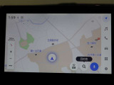 純正ナビを装備。タッチパネル式で使いやすく、お出かけもラクラクです。