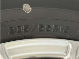 タイヤサイズは【205/55R16】