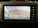 バックカメラが付いているので後方確認が非常にしやすいです。今や運転初心者も熟練者も必須装備!ついていて損はないですね♪