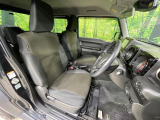 運転席シート廻りは使用感も少なく、良好な状態となっています。前オーナー様が丁寧に使っていたことがよくわかりますね。