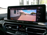 高画質の全周囲カメラが付いております。コーナーセンサーと併せてご利用いただくと駐車も楽々