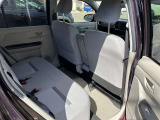 ゆとりある広々とした車内空間は、ドライブを始め買い物やレジャーなど、幅広く活躍します。一人でもみんなとでもお出かけを楽しみましょう!