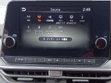 ニッサンコネクトナビゲーションシステム(地デジ) ハンズフリーフォン VICS(FM多重) Bluetooth Apple CarPlay Android Auto連携、AM/FMラジオ、iPod対応
