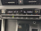デュアルエアコンとは、運転席と助手席で、個別に温度設定ができる機能です。気温の感じ方は、人それぞれ違うもの。乗る人に優しい機能ですね。