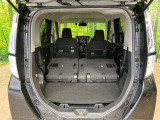 普段のお買い物や通勤、送迎等に十分な荷室スペースを確保しております。セカンドシートを倒すと、大きな荷物の積載も可能です♪