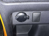 シガーソケット用の充電器が使用可能です!