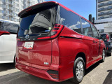LEDテールライトです。省電力、高輝度のLEDは明るく照らすので夜間運転時の視認性を高めます。スタイリッシュな見た目で細かいところもこだわりたいあなたに!