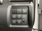 運転席周辺にある各種スイッチ画像です。