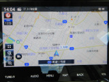 長距離ドライブも安心のナビ付です。