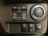人気の両側電動スライドドア搭載!運転席からでも開閉操作が出来ます。