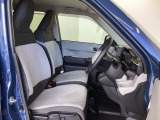 Honda認定中古車 U-Selectは3つの安心をお約束します。■Honda車のプロが整備した安心■第三者機関がチェックした安心■購入後もHondaが保証する安心