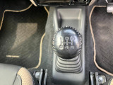ジムニー ランドベンチャー 4WD 