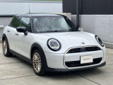 MINI認定中古車は第三者品質評価制度も採用しております。AIS方式による車両品質評価制度も導入し公平な車両コンデション評価を行うことにより車両品質の透明性を高めると同時に更なる信頼と安心をお届けします