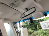 Hondaセンシング搭載!ミリ波レーダーと単眼カメラで、クルマの前方の状況を認識。ブレーキやステアリングの制御技術と協調し、安心・快適な運転や事故回避を支援する先進のシステムです!