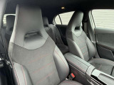 中古車だけではなく、新車も多岐にわたり、正規輸入車販売を行っております。全国選りすぐりの仕入ネットワークの中からあなたにピッタリのお車を探します!