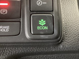 ★ECONスイッチ★ エコドライブを加速しよう!スイッチをONにすると、運転の仕方によるロスを抑え込み燃費をよくするようクルマが頑張ります(*^ー^*)燃費向上にチャレンジ♪