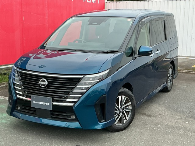 セレナ 1.4 e-POWER ハイウェイスターV 