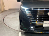 【LEDヘッドライト】少ない消費電力で明るい光量を実現します♪