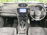 フォレスター 2.0 アドバンス 4WD 
