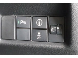 横滑り防止装置搭載のお車になります。