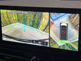 【アラウンドビューモニター】専用のカメラにより、上から見下ろしたような視点で360度クルマの周囲を確認することができます☆死角部分も確認しやすく、狭い場所での切り返しや駐車もスムーズに行えます。