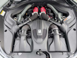 3.9L V8ツインターボエンジン搭載、620CVを発揮します。(カタログ値)