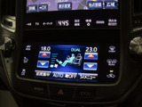 使いやすさや安全性を追求したステアリング周り!高級車ゆえにスイッチ類が多いのも特徴ですね!考え尽くされた配置ですぐに使いこなす事が出来ますのでご安心下さい!是非、体感してみて下さい!!
