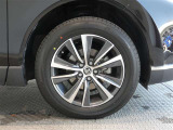 R7年式夏タイヤ225/60R18ダンロップ製です。