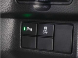 ◆パーキングセンサーシステム◆車庫入れの時などに近くに障害物がある場合、障害物までの距離を音で知らせてくれます。