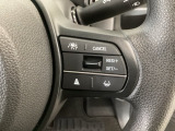 【アダプティブ・クルーズ・コントロール】予め設定した車速内でクルマが自動的に加減速。 前走車との適切な車間距離を維持しながら追従走行し、高速道路でのドライバーの疲労を軽減してくれる嬉しい機能付♪
