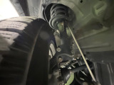 お車を安心してお乗りいただく為には、足回りの定期点検が欠かせません。サービスサポート(有償保証)では無料点検もご提供しており、安心のカーライフをお過ごしいただけるサポート体制が整っています。