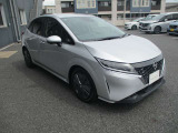 全国の日産ディーラーにて保証対応が可能です。お近くのお客様はもちろん遠方のお客様もご安心ください。