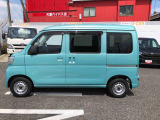 納車前にはプロのメカニックが点検、整備を行いますので安心してお乗り頂けます。