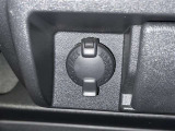 シガーソケット用の充電器が使用可能です!