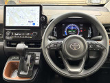 シンプルながらも使い勝手にこだわった操作性の良いインパネ回り!運転中スイッチ操作も安心ですね!