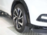 認定中古車では、厳しいHonda認定基準をクリアした厳選されたHonda認定中古車のみ、取り扱っております。「ご購入前の安心」「納車後の信頼」を車両と一緒に提供しております。