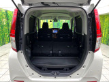 普段のお買い物や通勤、送迎等に十分な荷室スペースを確保しております。セカンドシートを倒すと、大きな荷物の積載も可能です♪