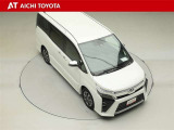両側パワースライドドア付きだから、狭い駐車スペースなどでの乗り降りラクラク♪小さなお子さまのいるご家庭には嬉しい装備です。