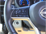 オーディオの音量や、車輛の設定などこちらのスイッチからできます