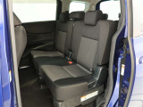 ゆとりある広々とした車内空間は、ドライブを始め買い物やレジャーなど、幅広く活躍します。一人でもみんなとでもお出かけを楽しみましょう!